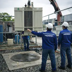 งานติดตั้งหม้อแปลงไฟฟ้าสำหรับระบบไฟฟ้าโรงงานอุตสาหกรรม โดยทีมงาน Henric Engineering
